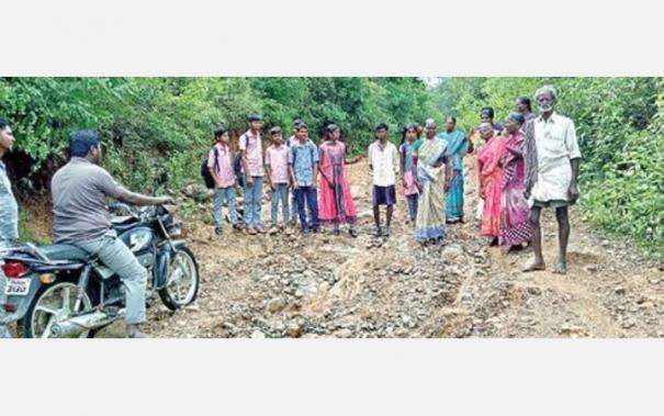 Jawvadumalai 'Palamarathur' Panchayat is Suffering from Lack of Road Facilities for Hill Dwellers