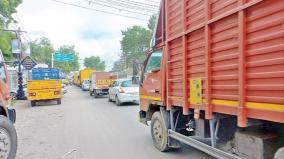 diwali-sale-of-firecrackers-on-sivakasi-is-brisk-traffic-congestion-due-to-arrival-of-people-from-other-districts