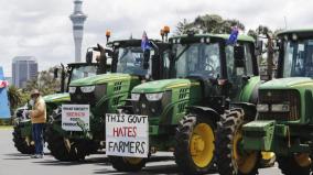 new-zealand-state-to-impose-tax-on-cow-burp-and-fart-farmers-protest