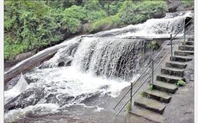 rain-increase-water-flow-on-chitrachavadi-kovai-courtallam-closure-temporarily