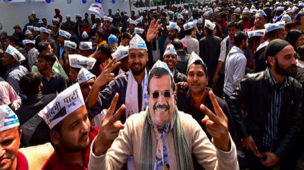 Delhi MCD polls counting begins: AAP shows slight lead as per early trends