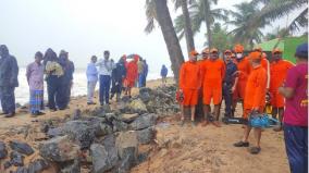 damage-to-houses-due-to-raging-sea-in-pillaichavadi-in-puducherry