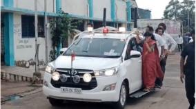 mayor-priya-traveled-chief-minister-convoy