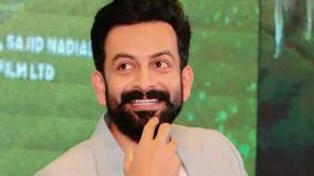 prithviraj-says-shah-rukh-khan-s-pathaan-will-end-dull-phase-of-bollywood