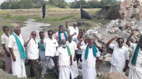 farmers-are-protesting-against-the-construction-of-basin-dam-across-shankarabarani-river