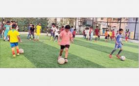 football-world-cup-excitement-on-north-chennai-fans-set-to-watch-final-digital-screens