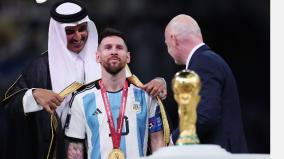 lionel-messi-argentina-captain-wears-traditional-arab