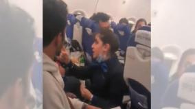 viral-passenger-air-hostess-get-into-an-argument-over-a-hot-meal-onboard-an-indigo-flight