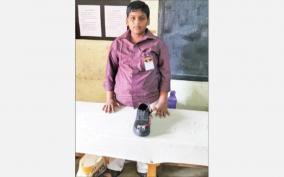 ultra-sonic-sensor-shoe-for-blind-walking-safely-puducherry-govt-school-student-amazing