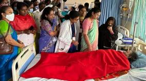 free-saree-distribution-in-andhra-pradesh-3-killed-in-stampede