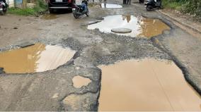potholes-in-roads