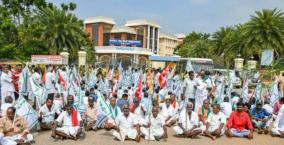 farmers-strike-across-tamil-nadu