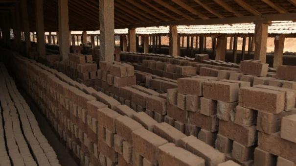 Extension of order denying permission to operate brick kilns in Coimbatore : HC