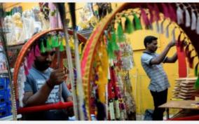 thaipusam-festival-making-kavadi-work-busy-on-palani