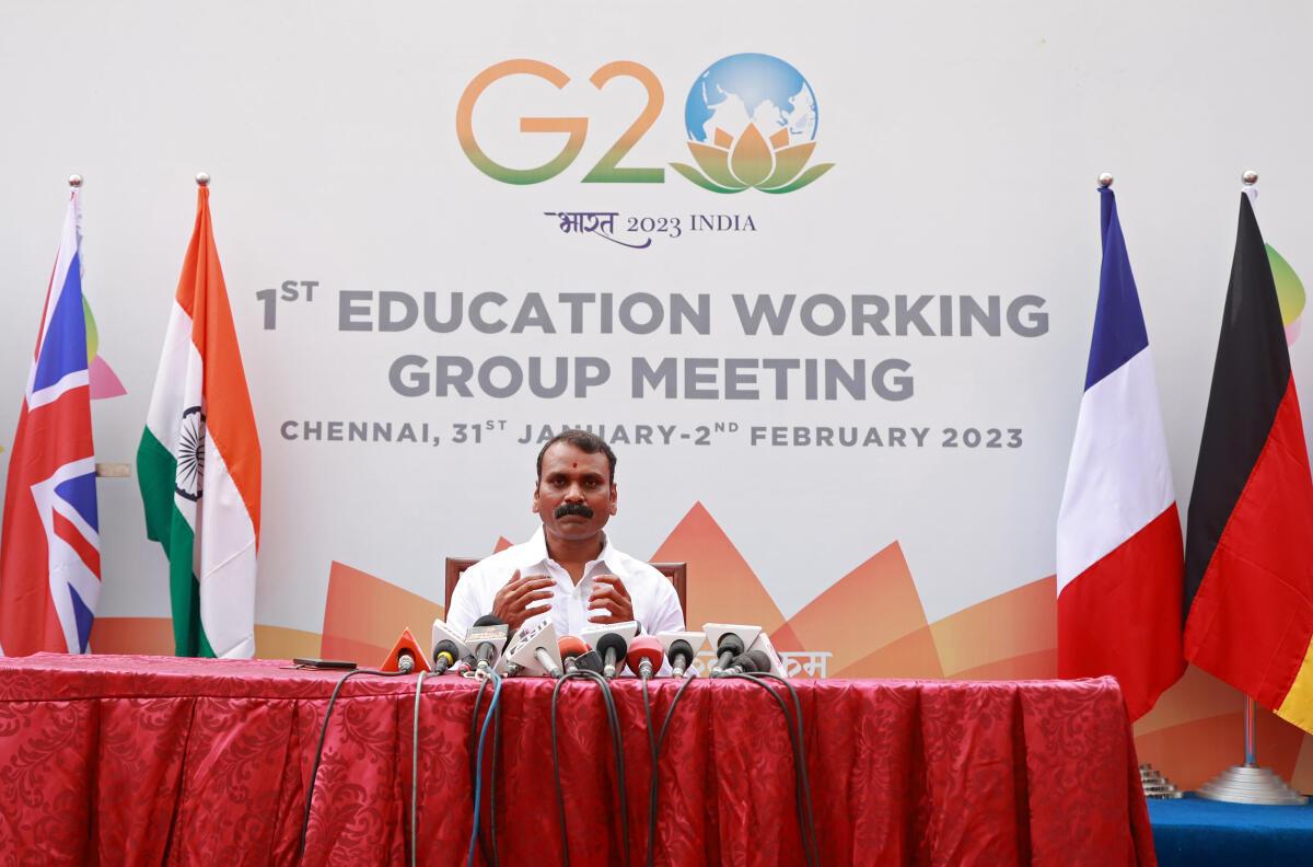 Kesetaraan Pendidikan untuk Semua: Penegasan Menteri Persatuan Lamurugan di Konferensi Pendidikan G20 |  Kesetaraan Pendidikan untuk Semua: Penekanan Menteri Persatuan L. Morgans pada KTT Pendidikan G20