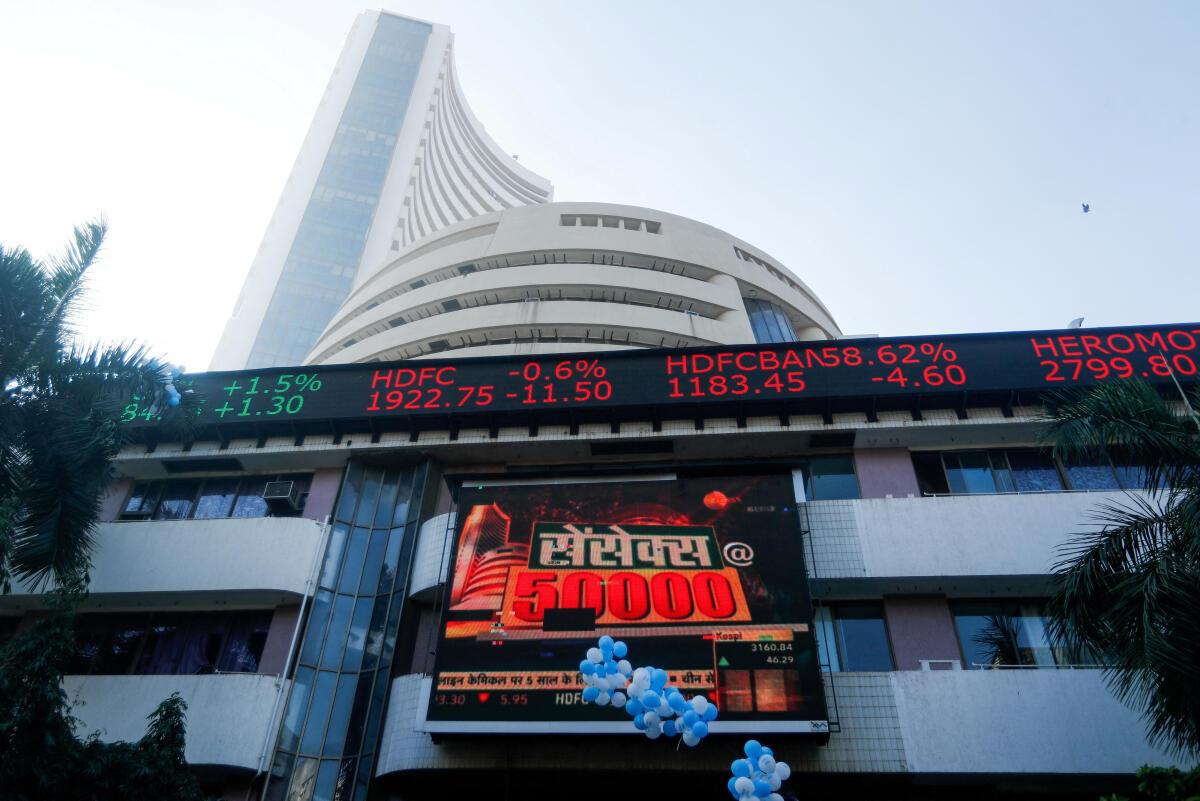 Stock Market |  Sensex down 107 points |  Sensex started with 107 points down