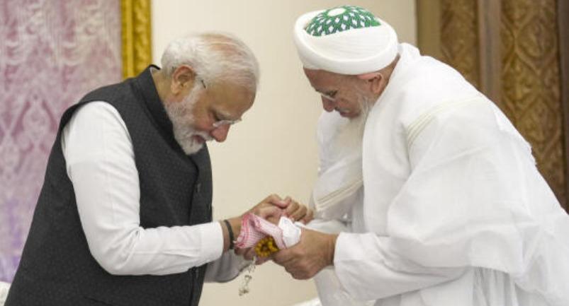“I am a member of your family” – PM Modi’s speech at Bora Muslims ceremony