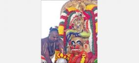 srinivasar-bhavani-in-hanuman-vahanam