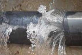 4th-joint-water-project-pipeline-break-in-tirupur-water-spilled-over-tar-road