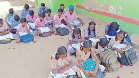 parents-protest-not-to-send-children-to-school