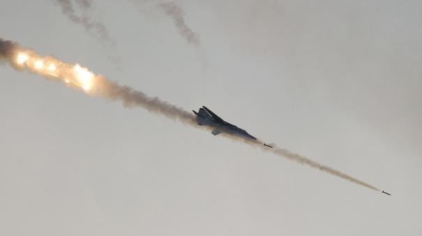 பாகிஸ்தானில் உள்ள பாலகோட் தாக்குதலின் 4-ம் ஆண்டு தினம்: 200 தீவிரவாதிகள் கொல்லப்பட்டது எப்படி?