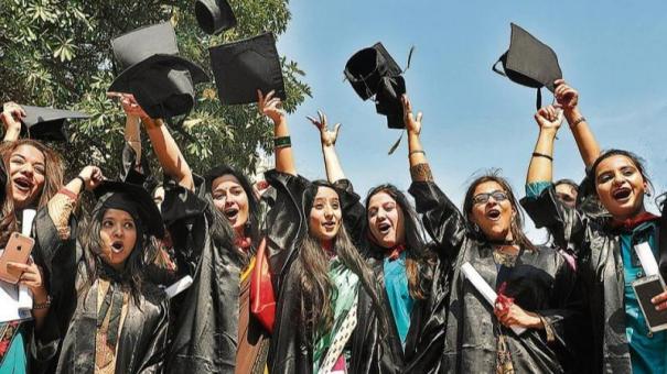 Department of social justice and empowerment invites applications for scholarship