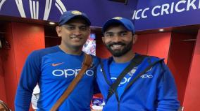 when-dhoni-was-at-peak-of-his-mania-dinesh-karthik-opened-up-about-his-chances