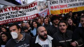 greece-train-crash-angry-protests-erupt-after-disaster