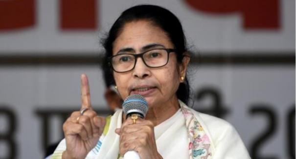 TMC will fight alone in the 2024 general elections. What is behind Mamata Banerjee's new strategy?