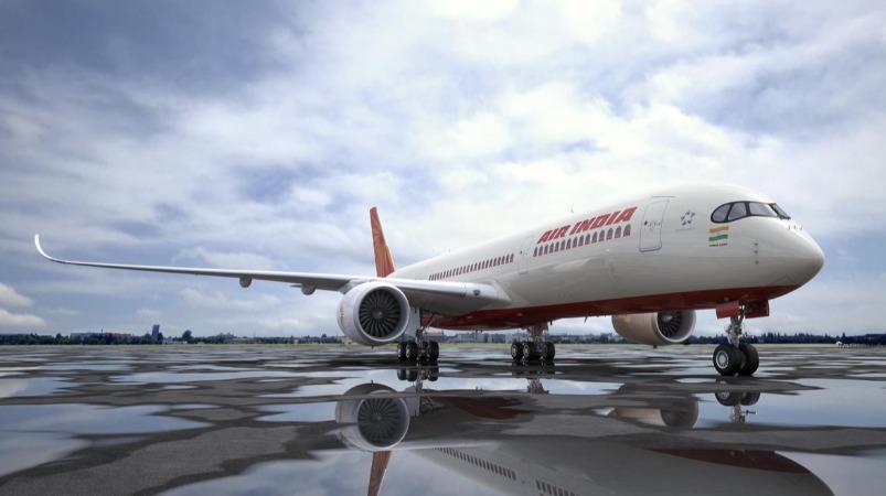 Case registered against American who smoked in Air India flight toilet