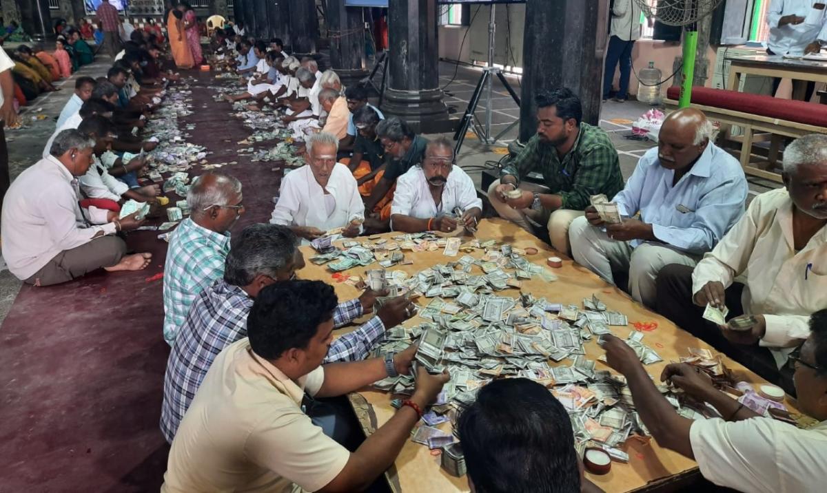 அண்ணாமலையார் கோயிலில் இரு மாதங்களில் ரூ.2.81 கோடி உண்டியல் காணிக்கை | 2.81  Crore Bills Offering in Thiruvannamalai Annamalaiyar Temple - hindutamil.in