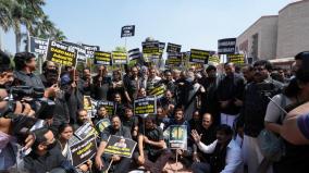 opposition-mps-including-congress-dressed-in-black-and-protested