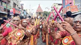 kanchipuram-ekambaranatha-temple-chariot-thousands-of-devotees-gather-and-pull-rope