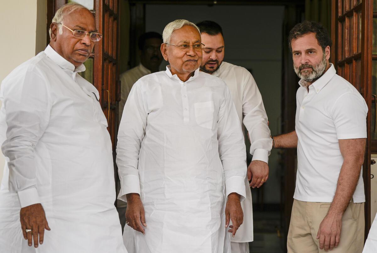 “Historic moment to unite opposition parties” – Kharge comments on Rahul, Nitish meeting