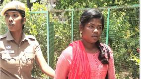 virudhunagar-young-woman-with-a-petrol-can-created-a-stir-on-the-collector-s-office