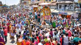 12-garuda-seva-utsavam-at-kumbakonam-on-the-occasion-of-akshaya-tritiya