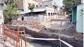 collapsed-bridge-on-thanjavur-to-be-completely-demolished-on-18-days-citizens-allege-shoddy-construction