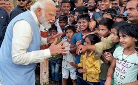 karnataka-elections-2023-pm-modi-speaks-with-children