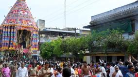 chariot-procession-at-kumbakonam-swamimalai-swaminatha-temple-on-the-occasion-of-chithirai-festival