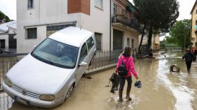 nine-dead-in-northern-italy-floods-formula-one-race-called-off