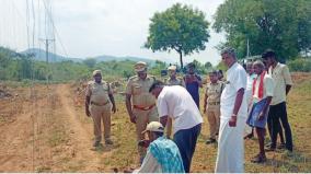 hanging-solar-fence-system-to-prevent-movement-of-elephants