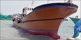 involved-in-drug-trafficking-gujarat-boat-with-6-people-to-tuticorin