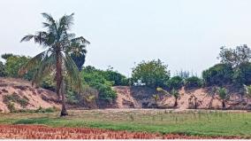 naturally-formed-sand-dunes