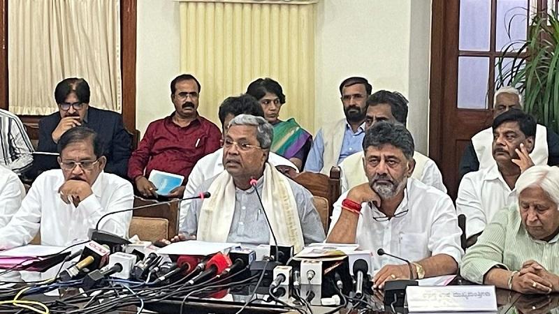 Rs 2,000 monthly scheme for housewives from Aug 15: Karnataka Chief Minister Siddaramaiah announced