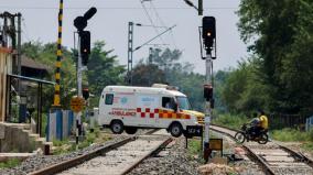 230-km-travel-son-presumed-dead-in-odisha-train-accident-father-rescues-alive