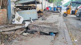 roadside-turns-public-urinal-in-coimbatore