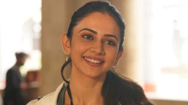 Rakul Preet Singh stood under water for 14 hours for the movie