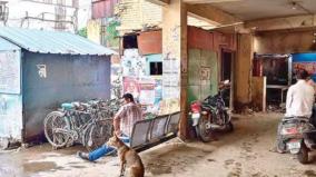 will-encroachments-be-removed-at-ambur-bus-station-passengers-suffer-due-to-space-constraints