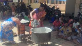 pattukottai-municipal-sanitation-workers-protest