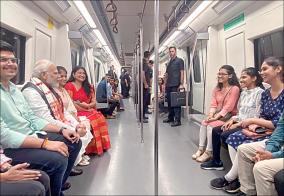 pm-modi-travels-in-delhi-metro-train-interesting-interaction-with-students